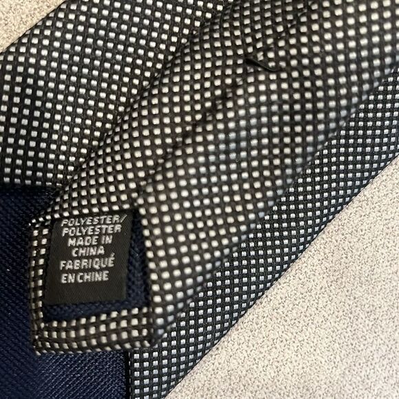 NWOT Michael Kors black & grey tie - Picture 5 of 5